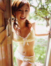 Sexy Yuko Ogura 09