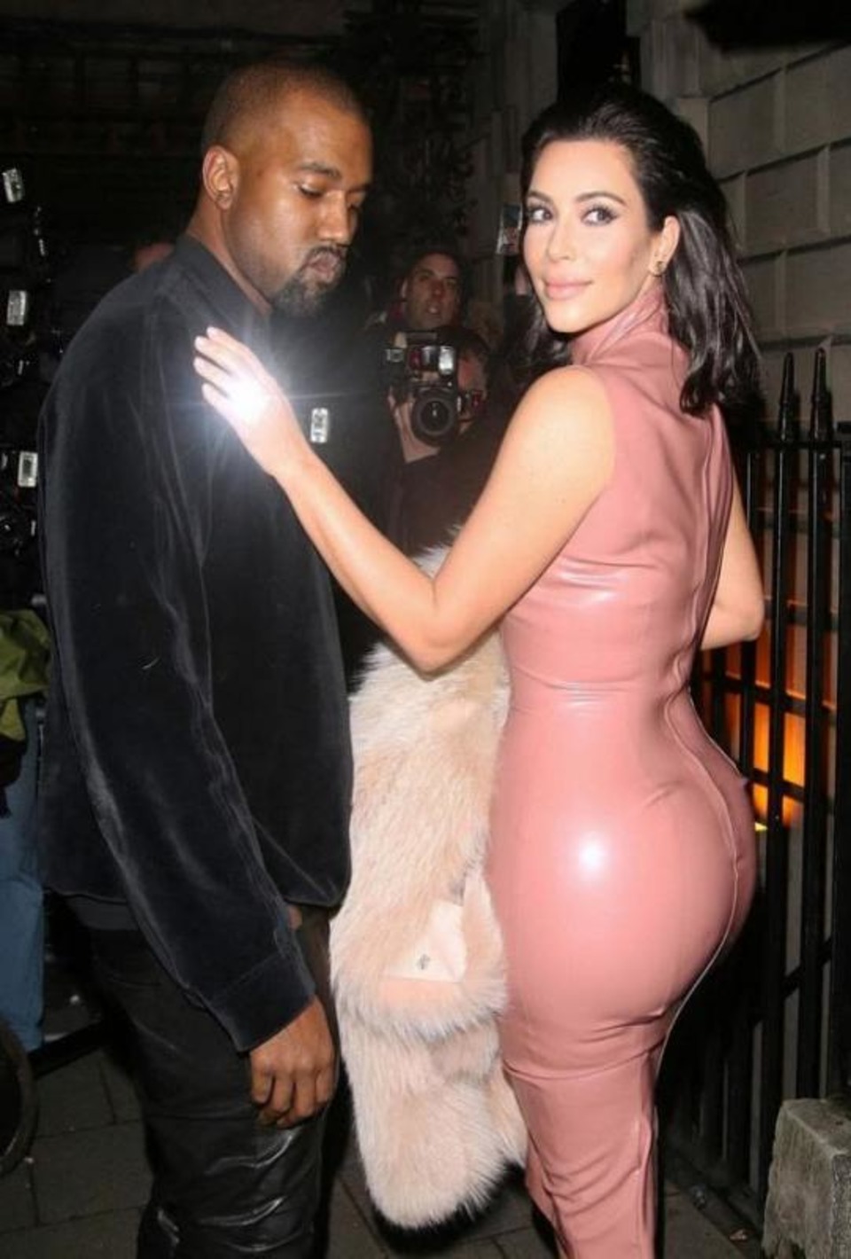 Kim Kardashian in latex