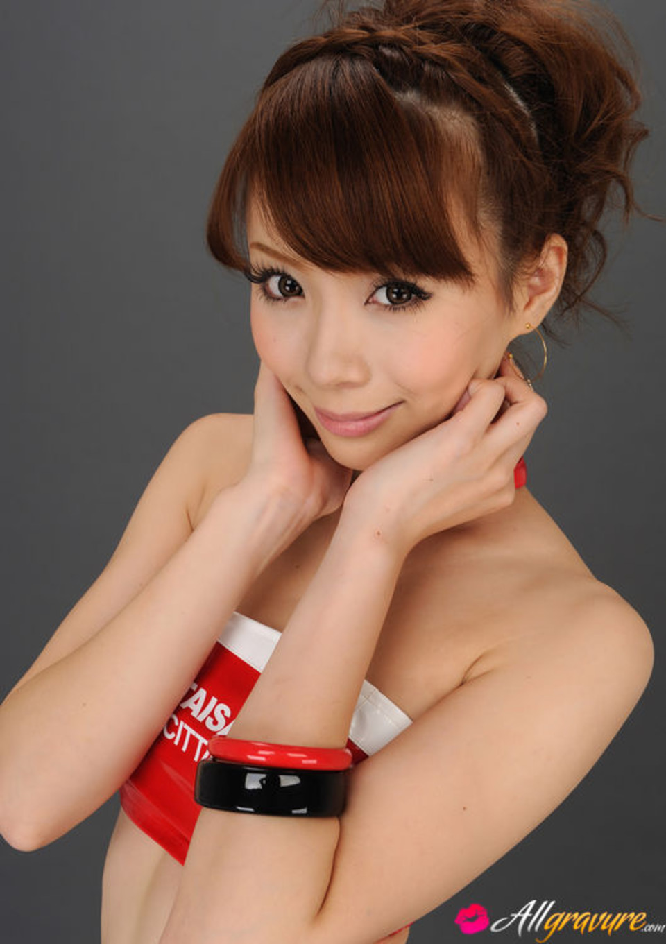 Ari Takada