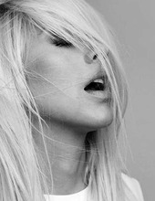 Christina Aguilera 06