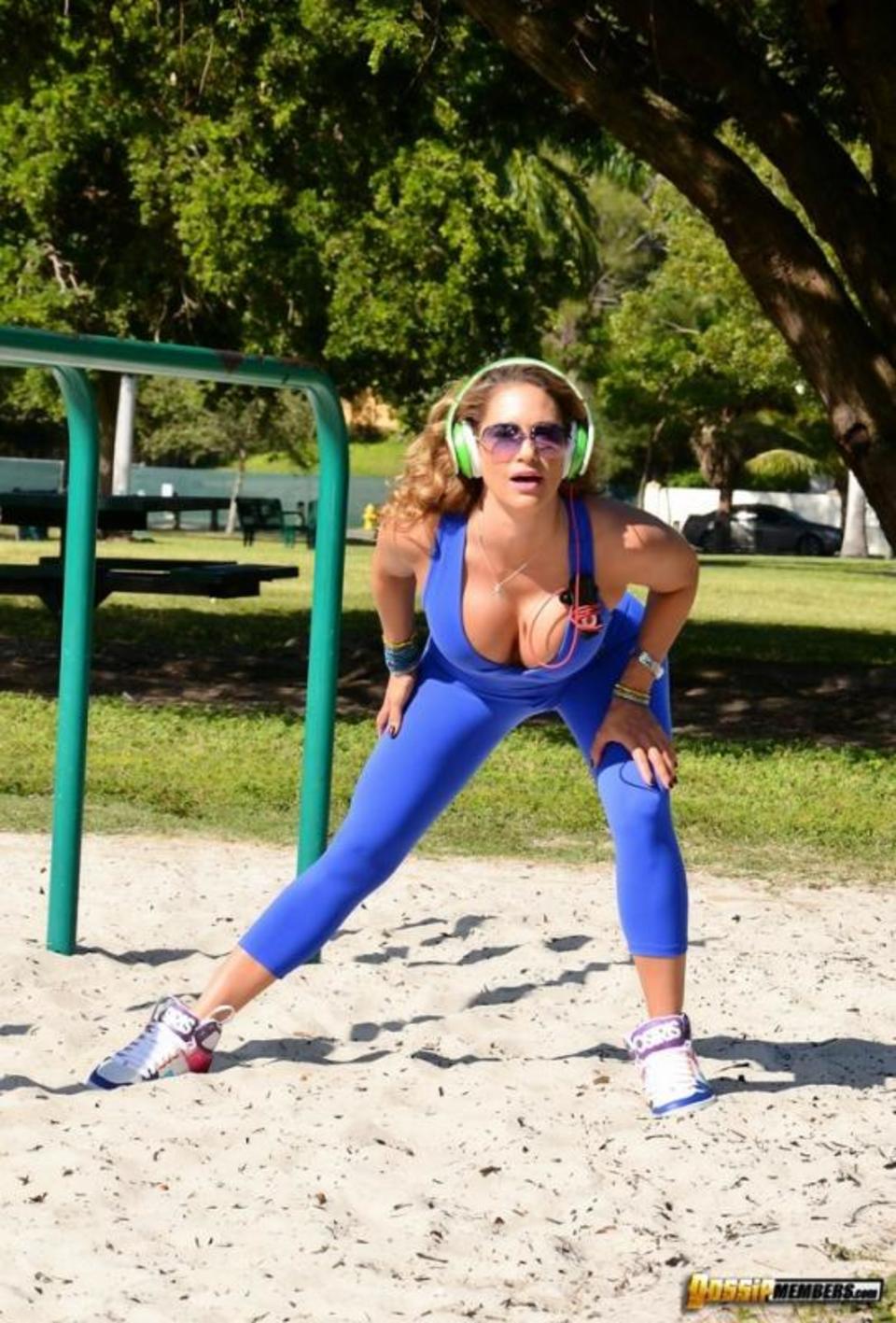 Jennifer works out