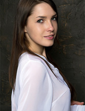 Yulianna - Bravo! 00