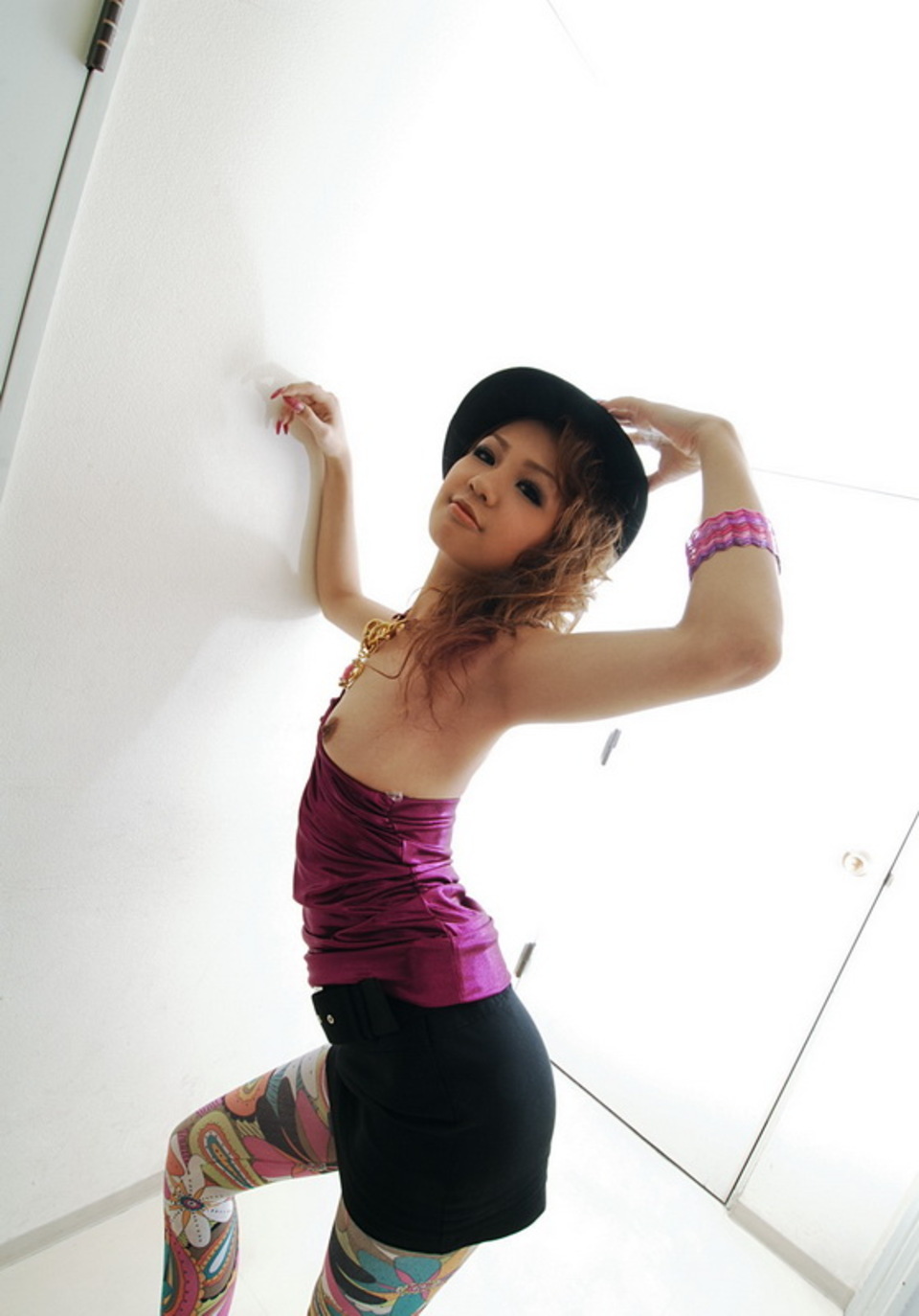 Lovely Japanese babe