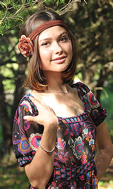 Posing Naked Outdoor