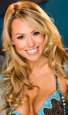 Jessica Hall looking sexy